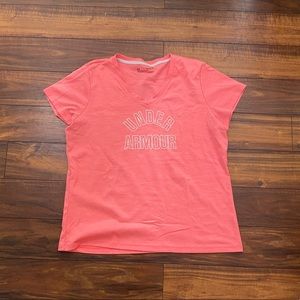 XL Salmon Under Armour V Neck Loose Heat Gear Top